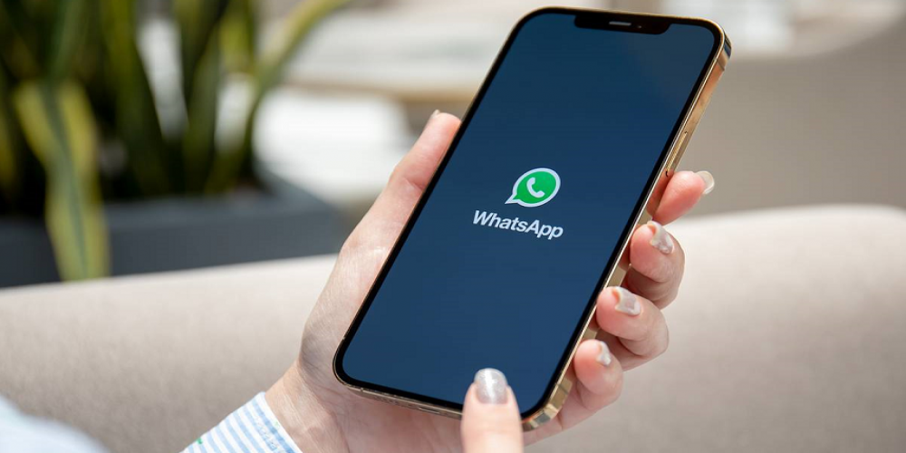 Auto Delete Feature for Messages on WhatsApp