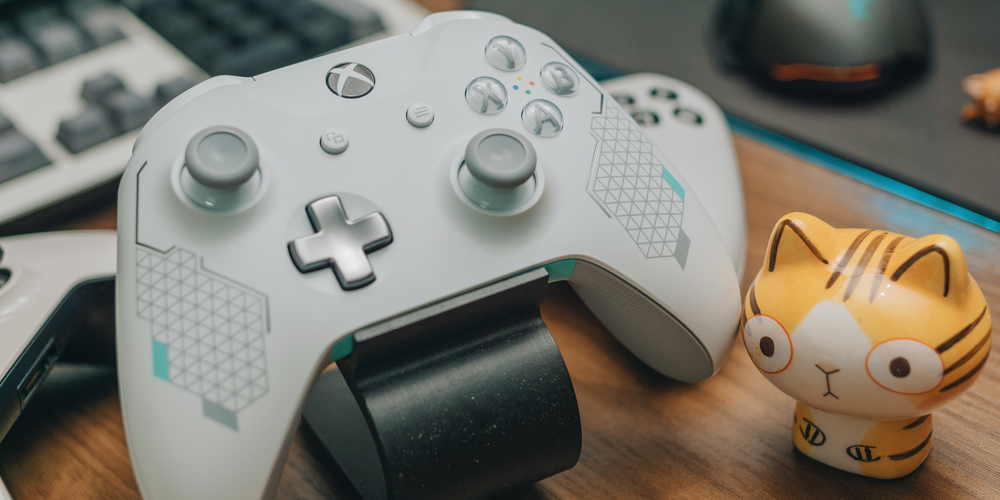Get Your Hands on an Xbox Controller for a Great Price from Walmart